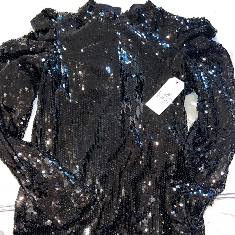 Black Sequin Long Puff Sleeve Top